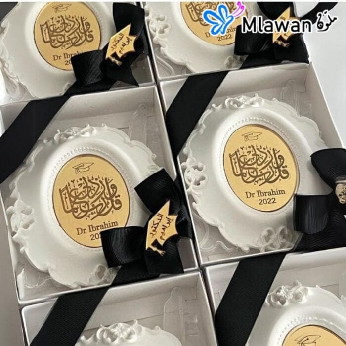 Perfect Graduation Keepsake – Elegant Mini Mirror Frame