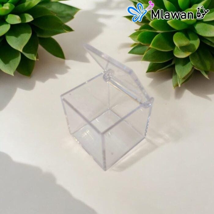 Clear acrylic box for wedding favors.