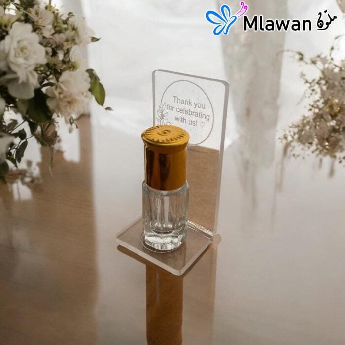 Customizable musk perfume bottle with engraved acrylic stand for wedding favors