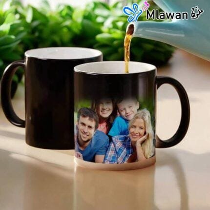 Personalized magic mug with heat-sensitive color-changing effect