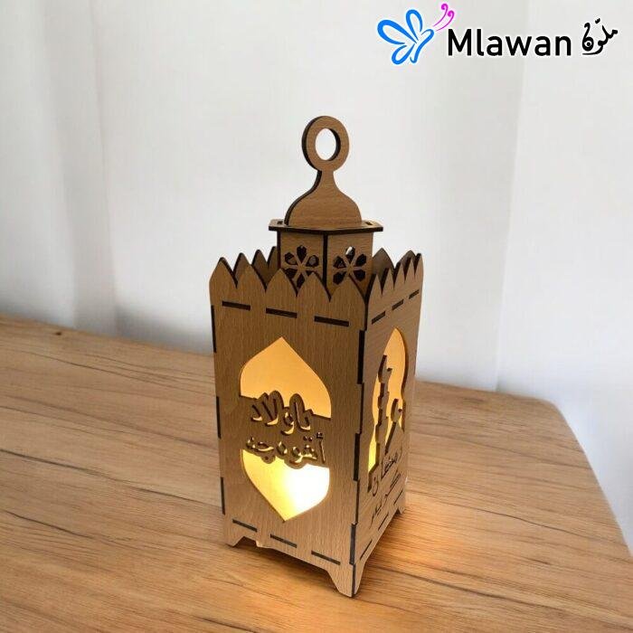 فانوس رمضان بتصميم إسلامي معقد